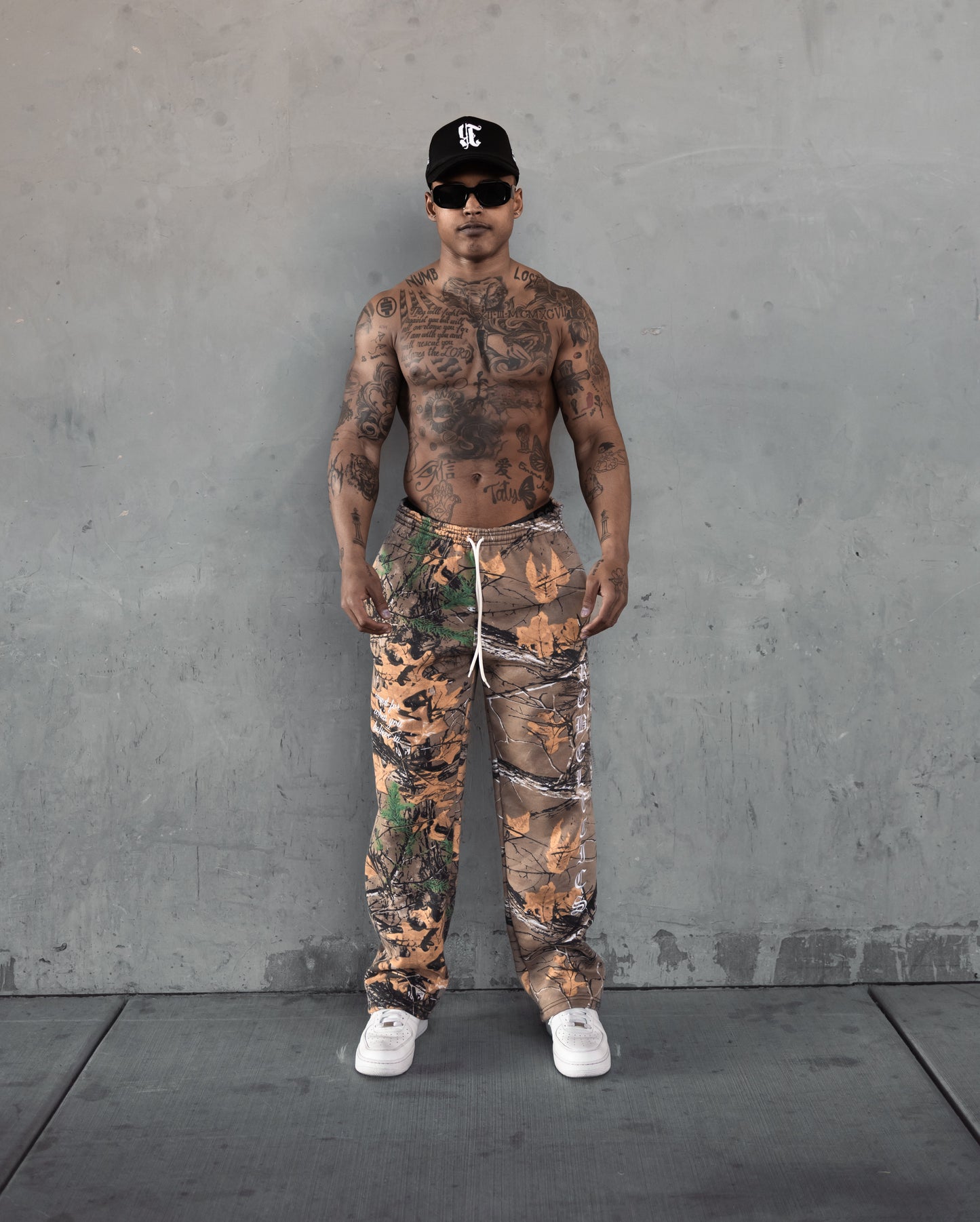 REBELETICS TREE CAMO STRAIGHT LEG SWEATPANTS