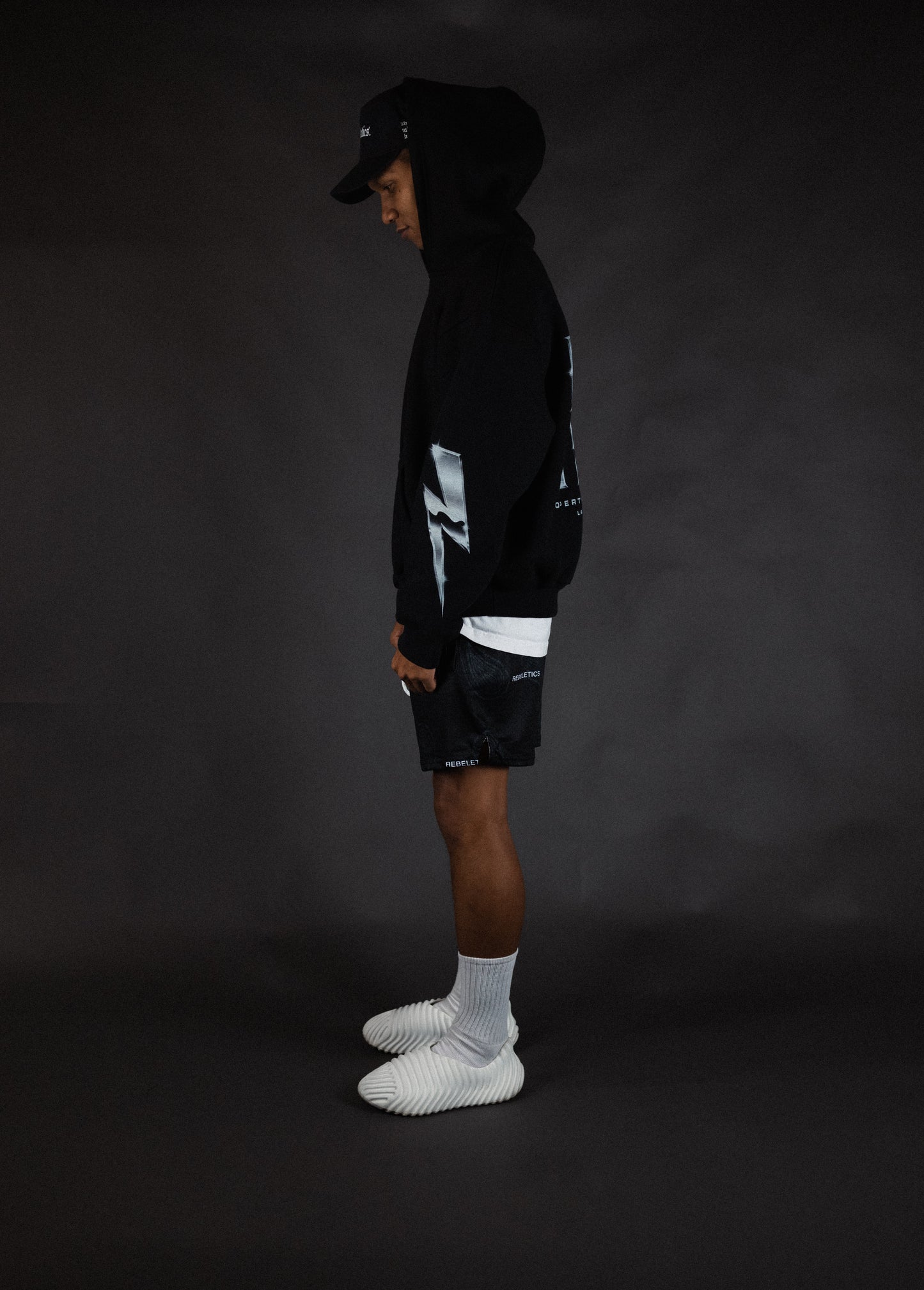 REBELETICS "RBL ATHL" HOODIE - BLACK