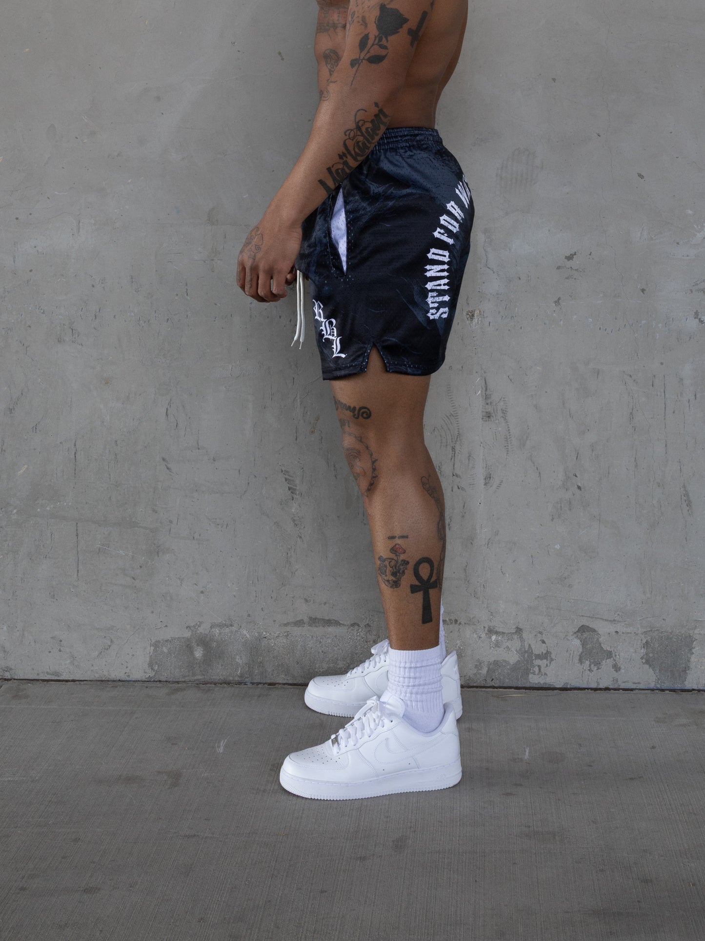REBELETICS " SFWYBI " BRUSHED MESH SHORTS - DARK BLUE
