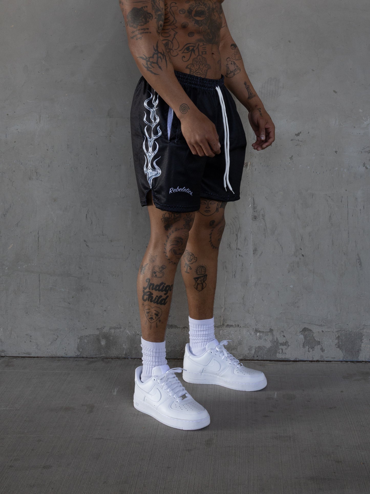 REBELETICS CHROME FLAME MESH SHORTS - BLACK