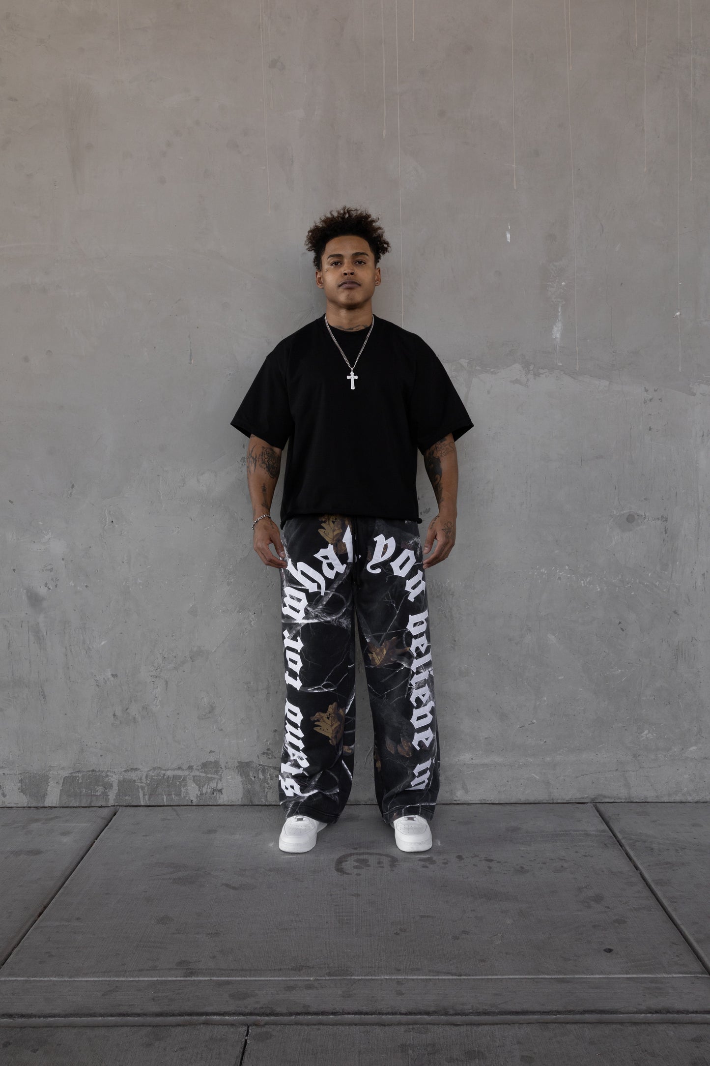 Rebeletics Baggy Sweatpants Tree Camo - Shadow Black ( Reversed Logos )
