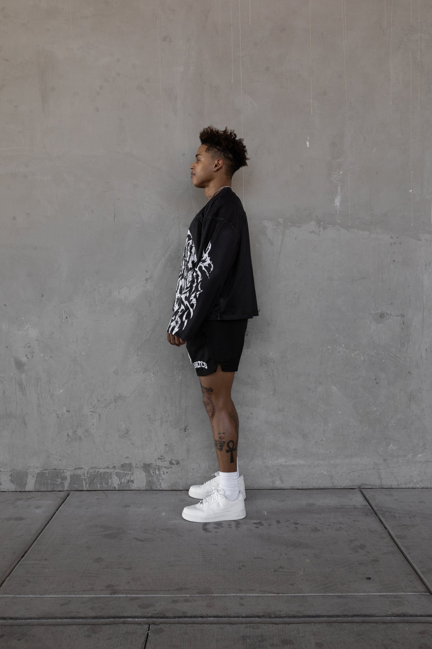 REBELETICS CROPPED MESH LONGSLEEVE - BLACK