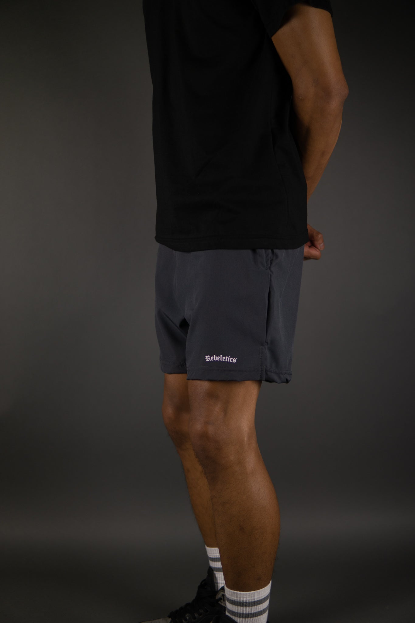 MENS REBELETICS SHORTS - CHARCOAL
