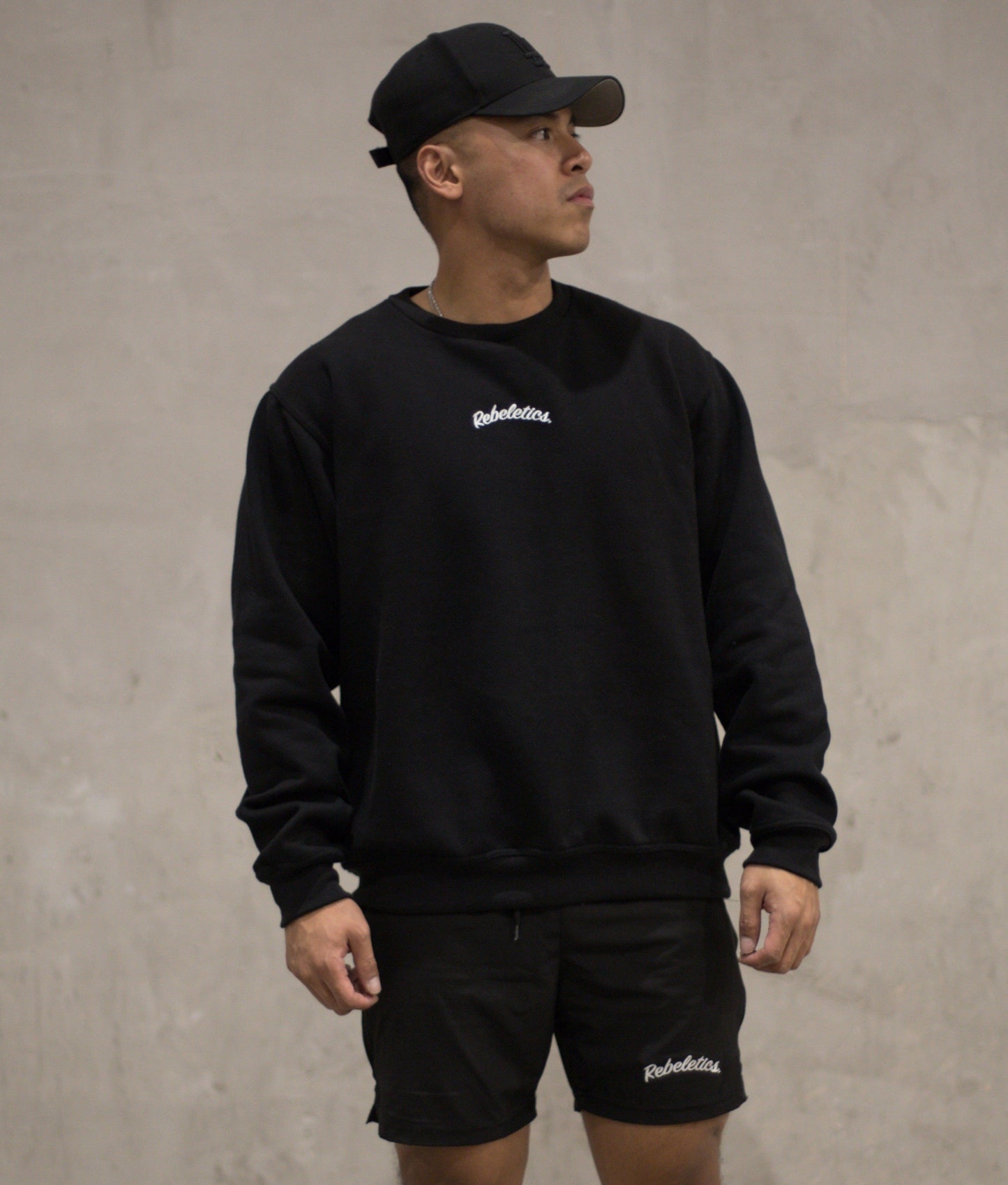 MENS CREWNECK - BLACK