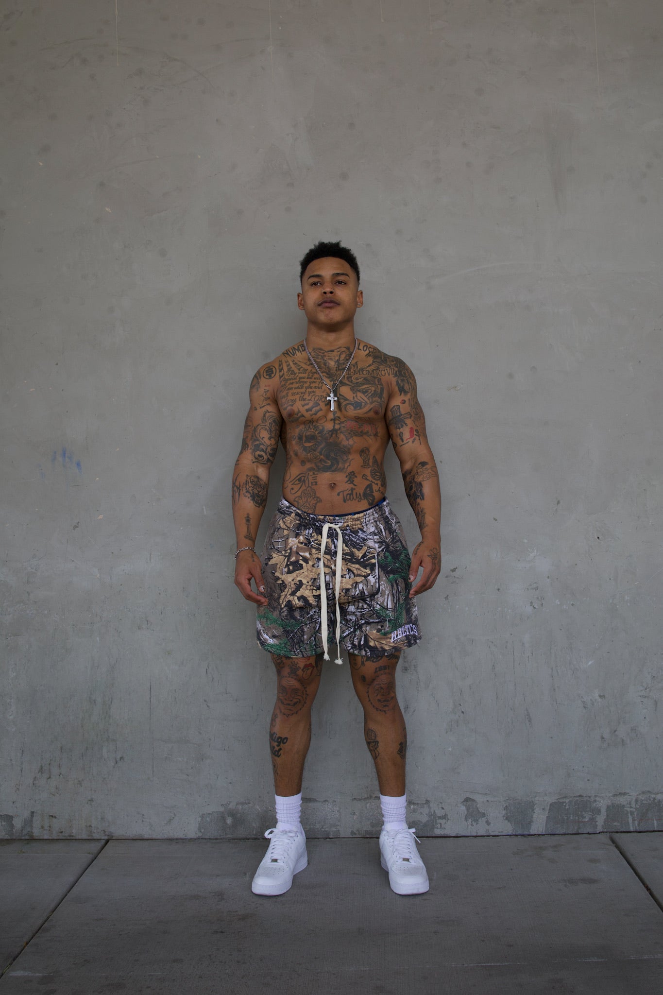 REBELETICS " RBLTCS " COTTON FLEECE SHORTS - TREE CAMO