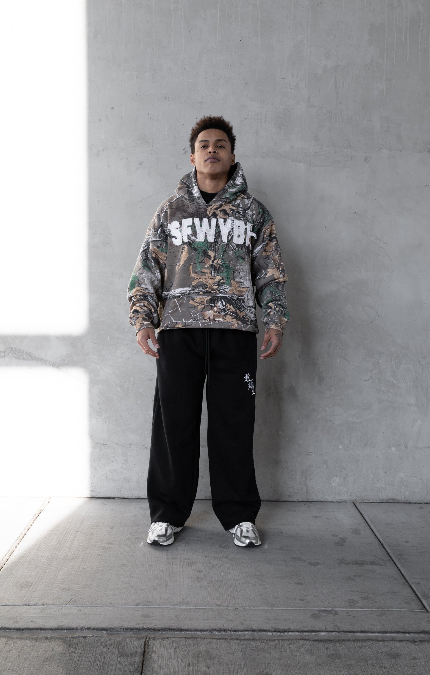 REBELETICS CROPPED TREE CAMO HOODIE