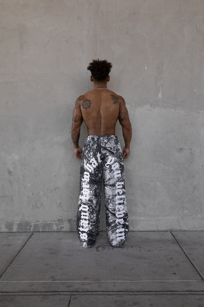 Rebeletics Baggy Sweatpants Tree Camo - Snow