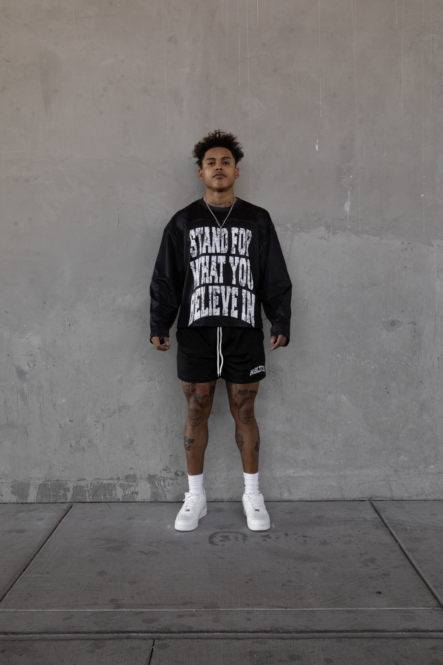 REBELETICS CROPPED MESH LONGSLEEVE - BLACK